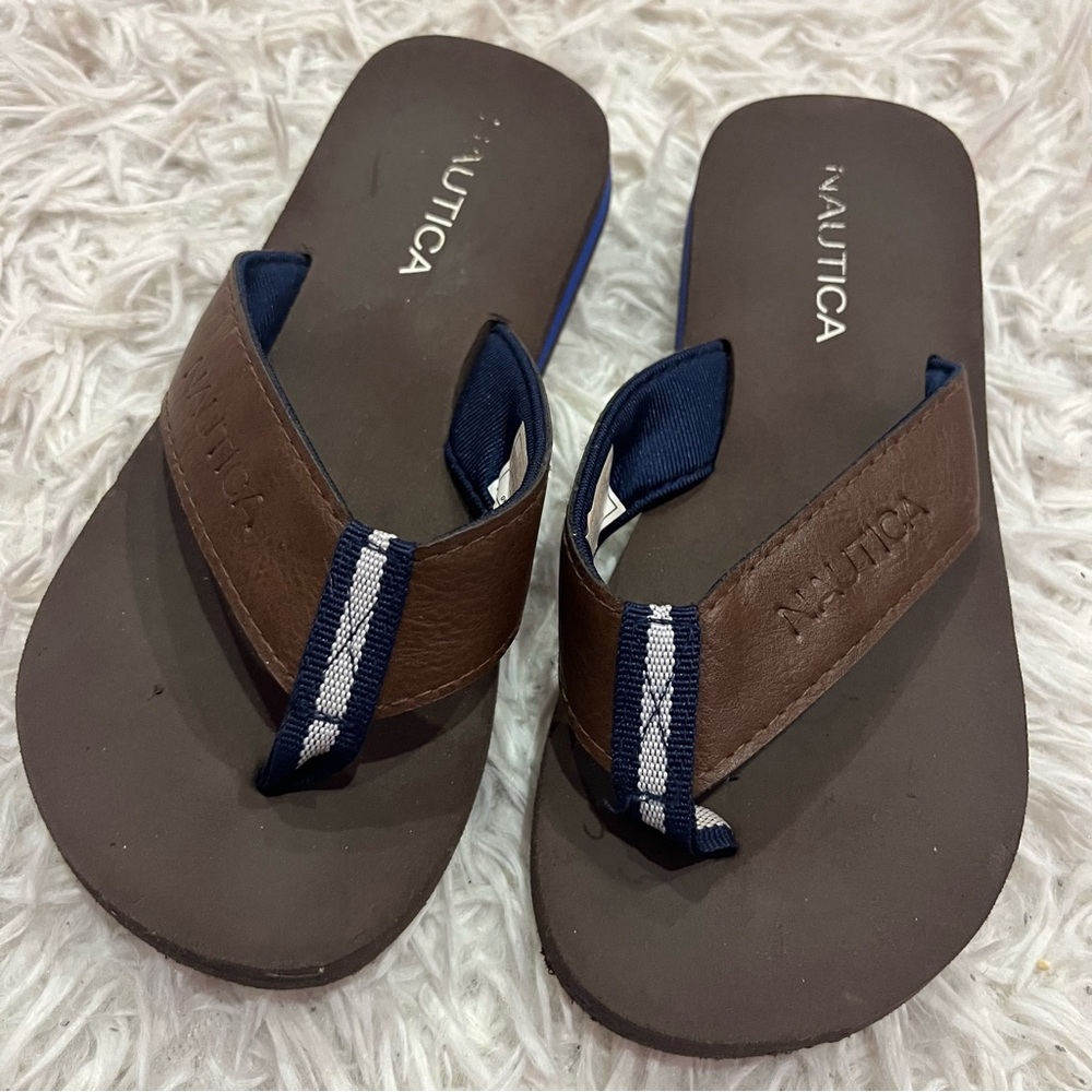 Nautica Surfside Flip Flops Boys size 12